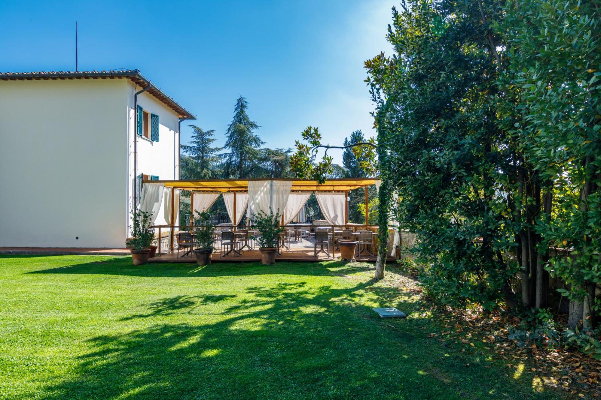 Godenano - Pool&restaurant Casa rural