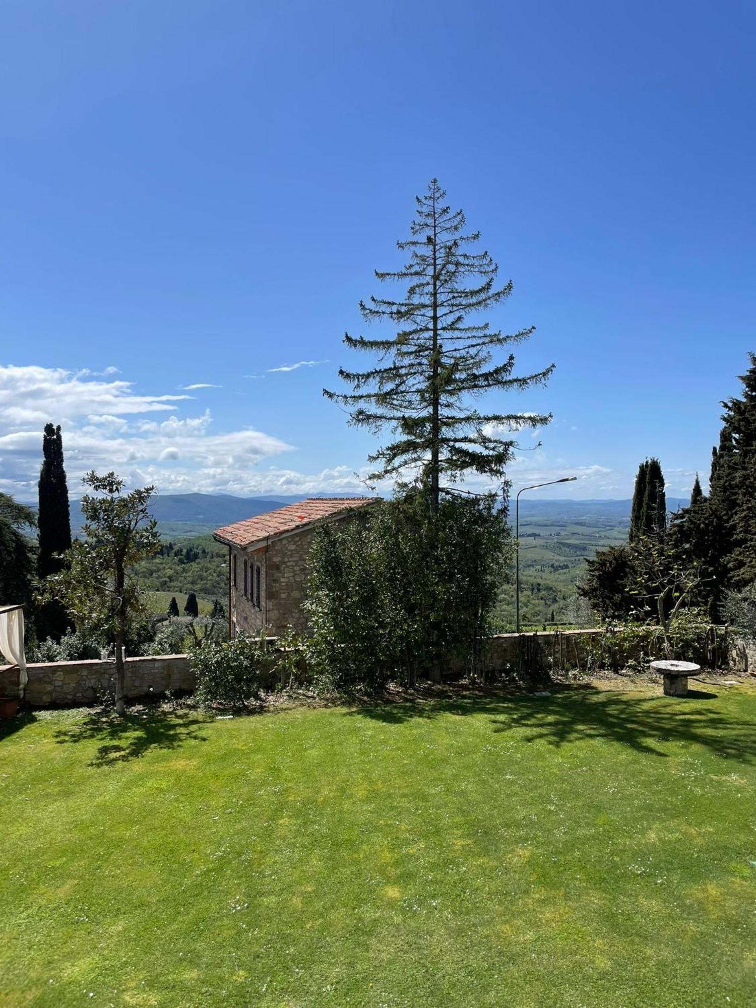 Godenano - Pool&restaurant Casa rural