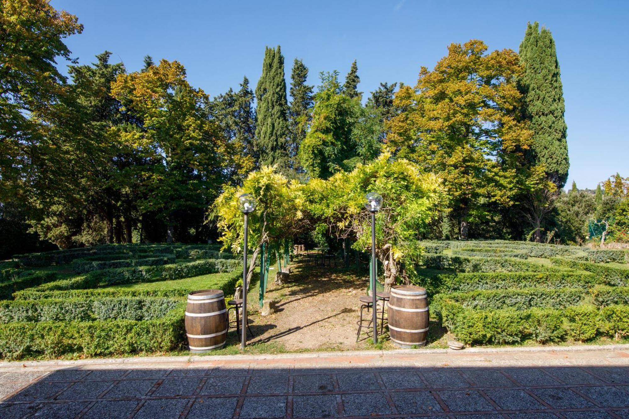 Godenano - Pool&restaurant * Castellina in Chianti