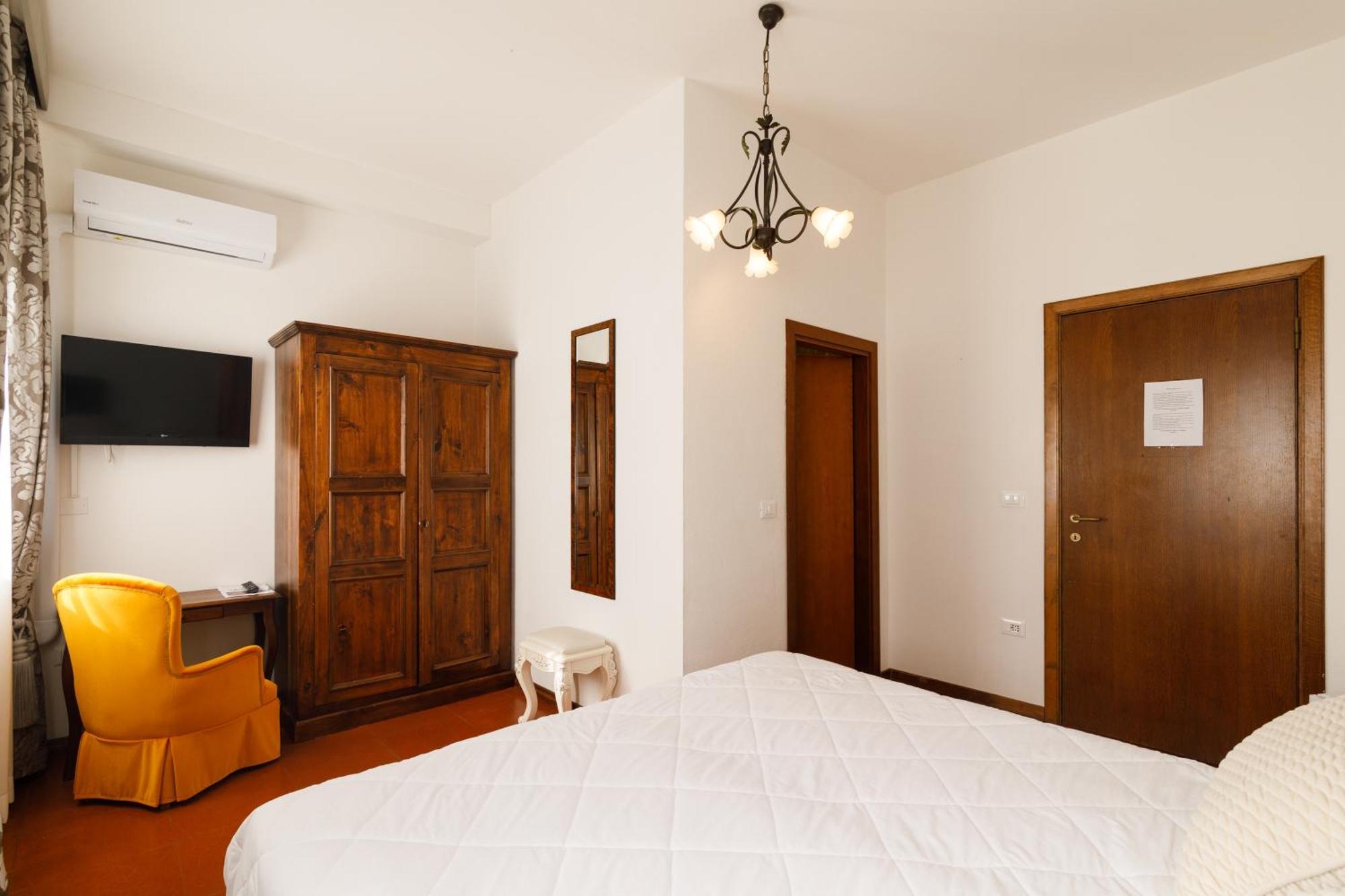 Country house Godenano - Pool&restaurant Castellina in Chianti