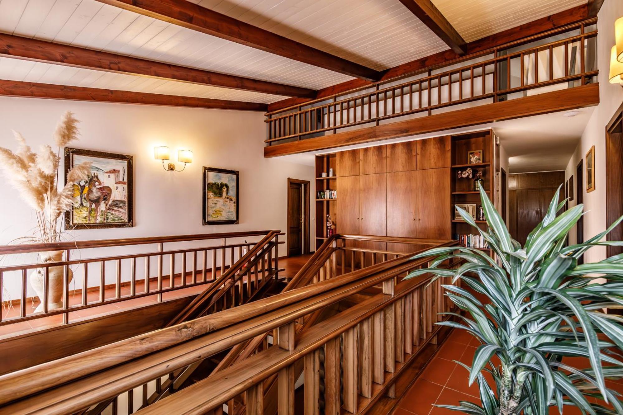 Godenano - Pool&restaurant Country house